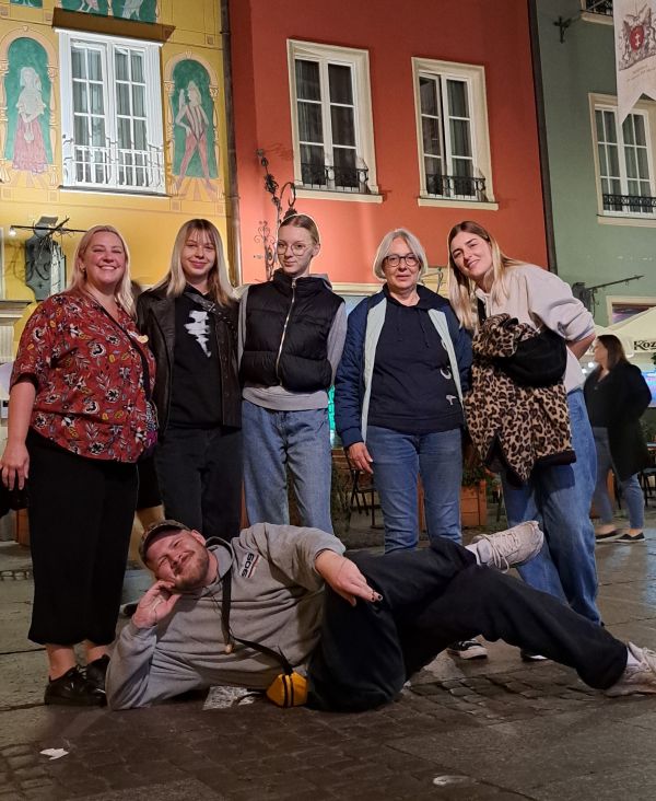 Teilnehmer*innen beim Stadtspiel